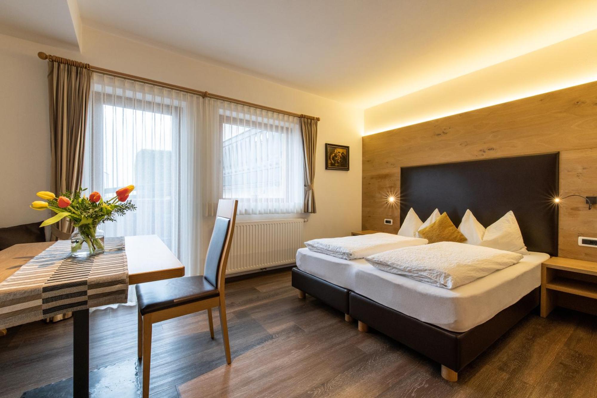 Garni Kostner Hotel Ortisei Kültér fotó