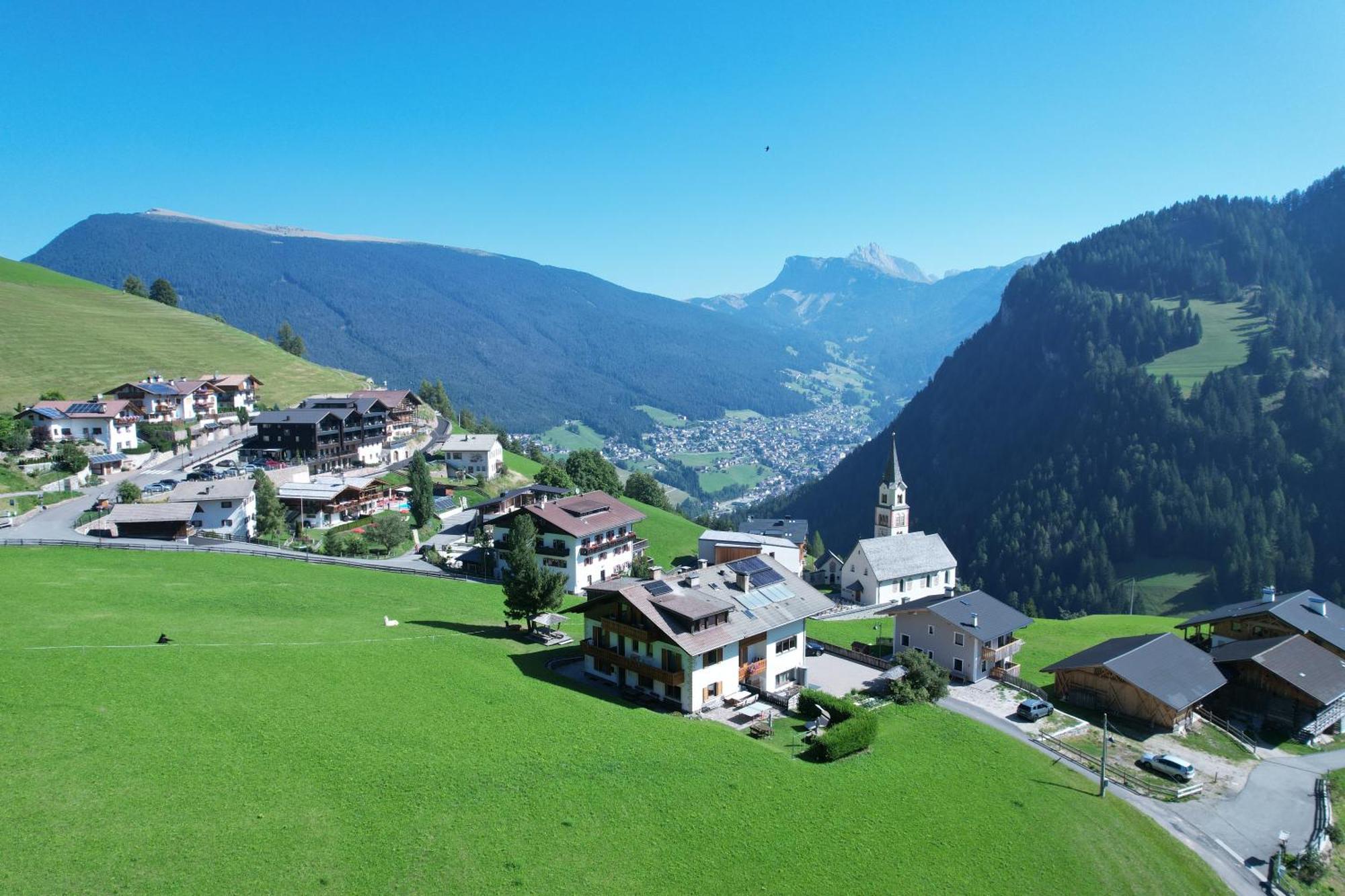 Garni Kostner Hotel Ortisei Kültér fotó