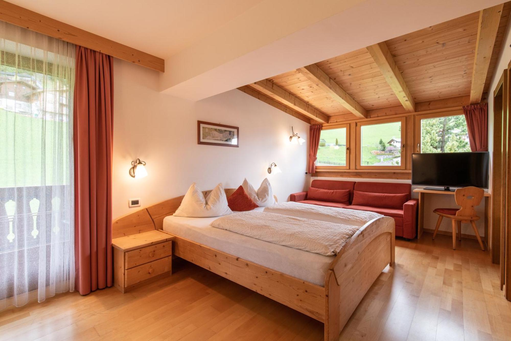 Garni Kostner Hotel Ortisei Kültér fotó