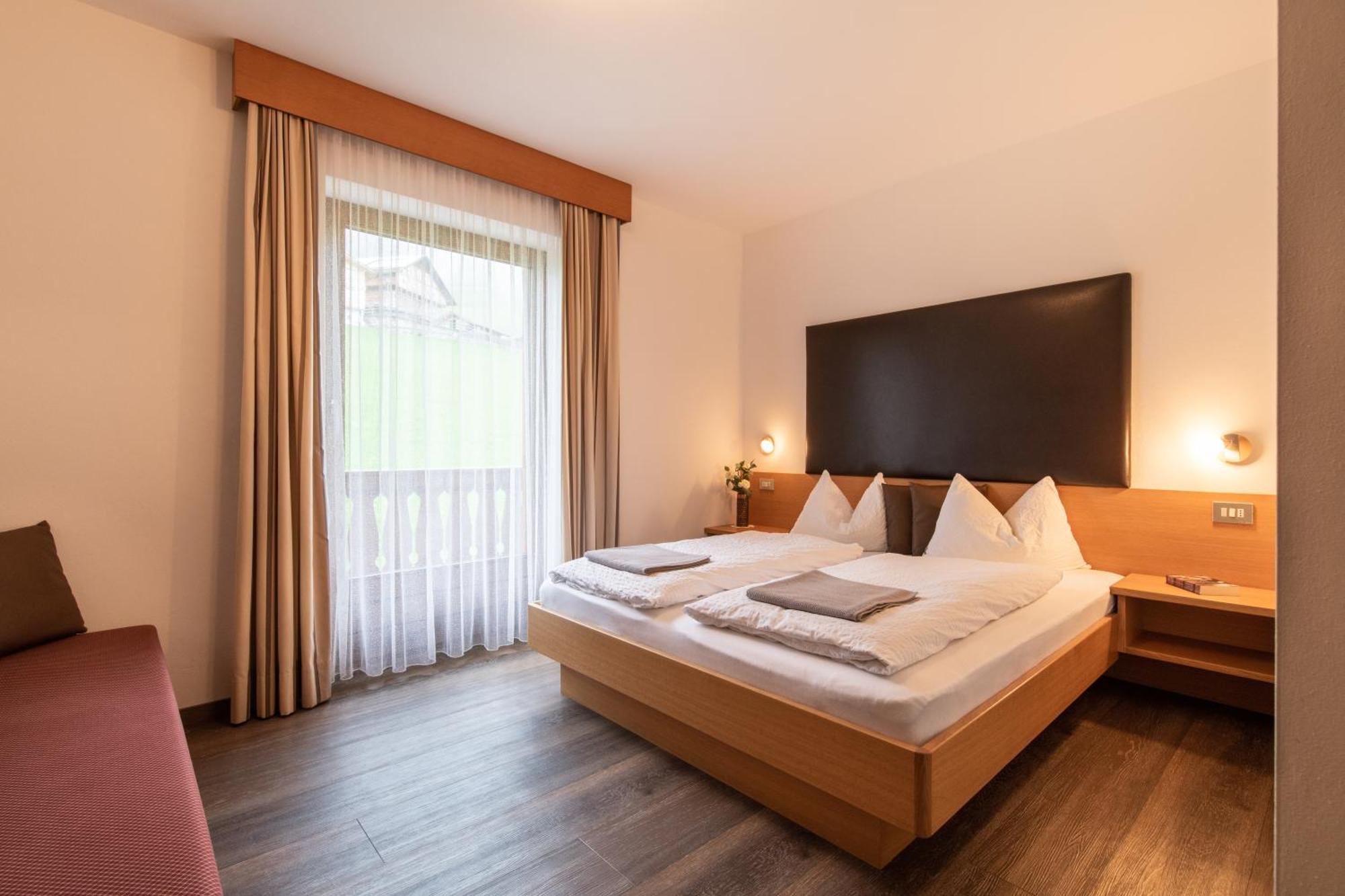 Garni Kostner Hotel Ortisei Kültér fotó