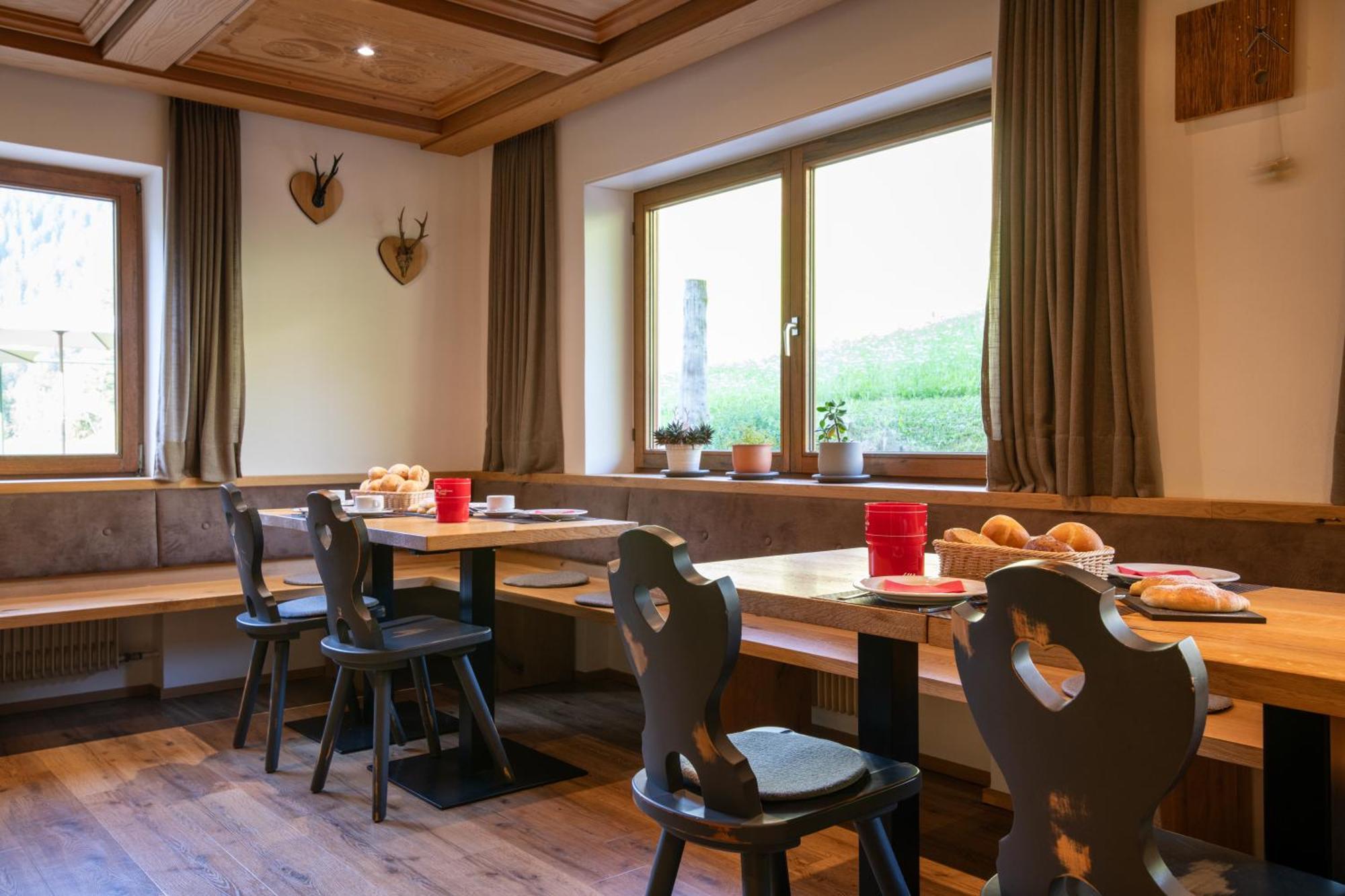 Garni Kostner Hotel Ortisei Kültér fotó
