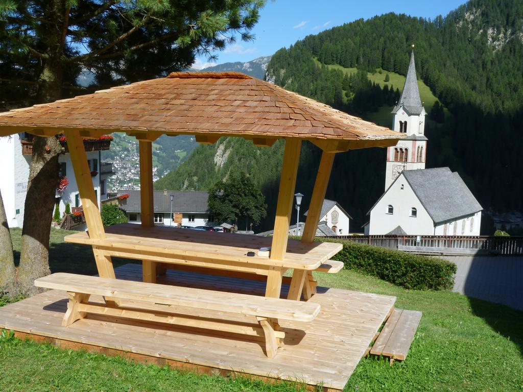 Garni Kostner Hotel Ortisei Kültér fotó